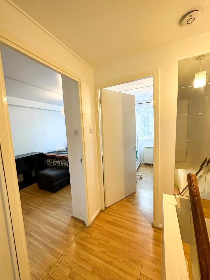 Apartamento 36 O'Leary Square Londres Exterior foto