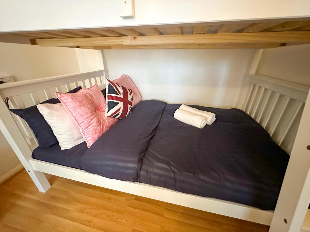 Apartamento 36 O'Leary Square Londres Exterior foto